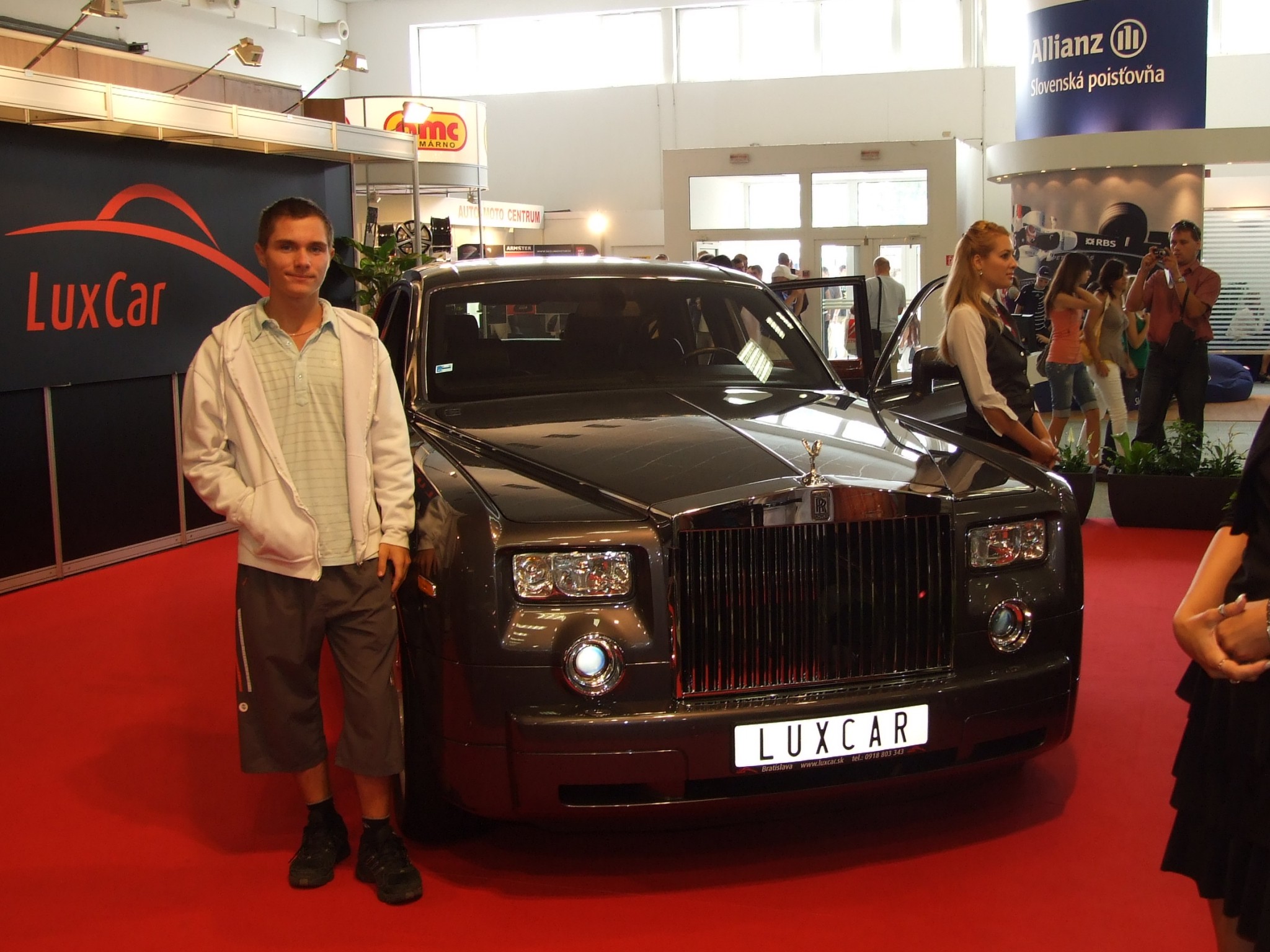 autosalon3.jpg