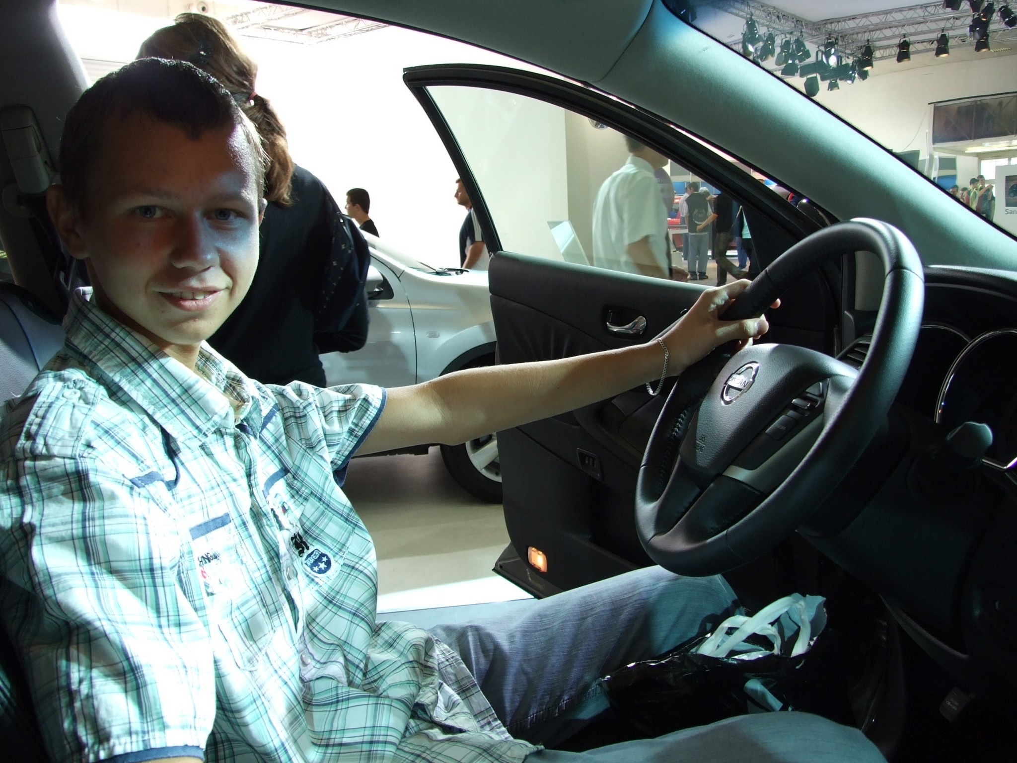 autosalon4.jpg